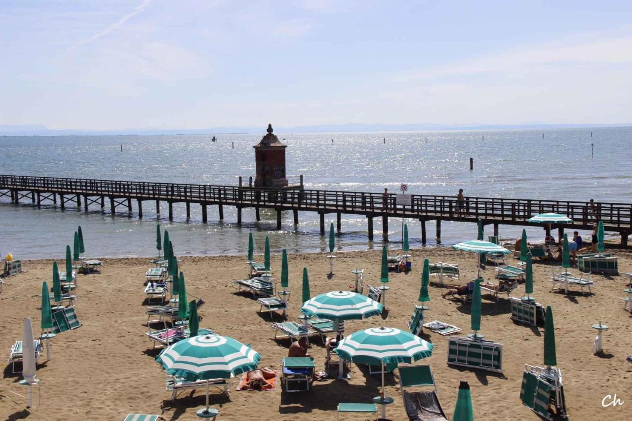 Apartment In Lignano Sabbiadoro 21778 Buitenkant foto